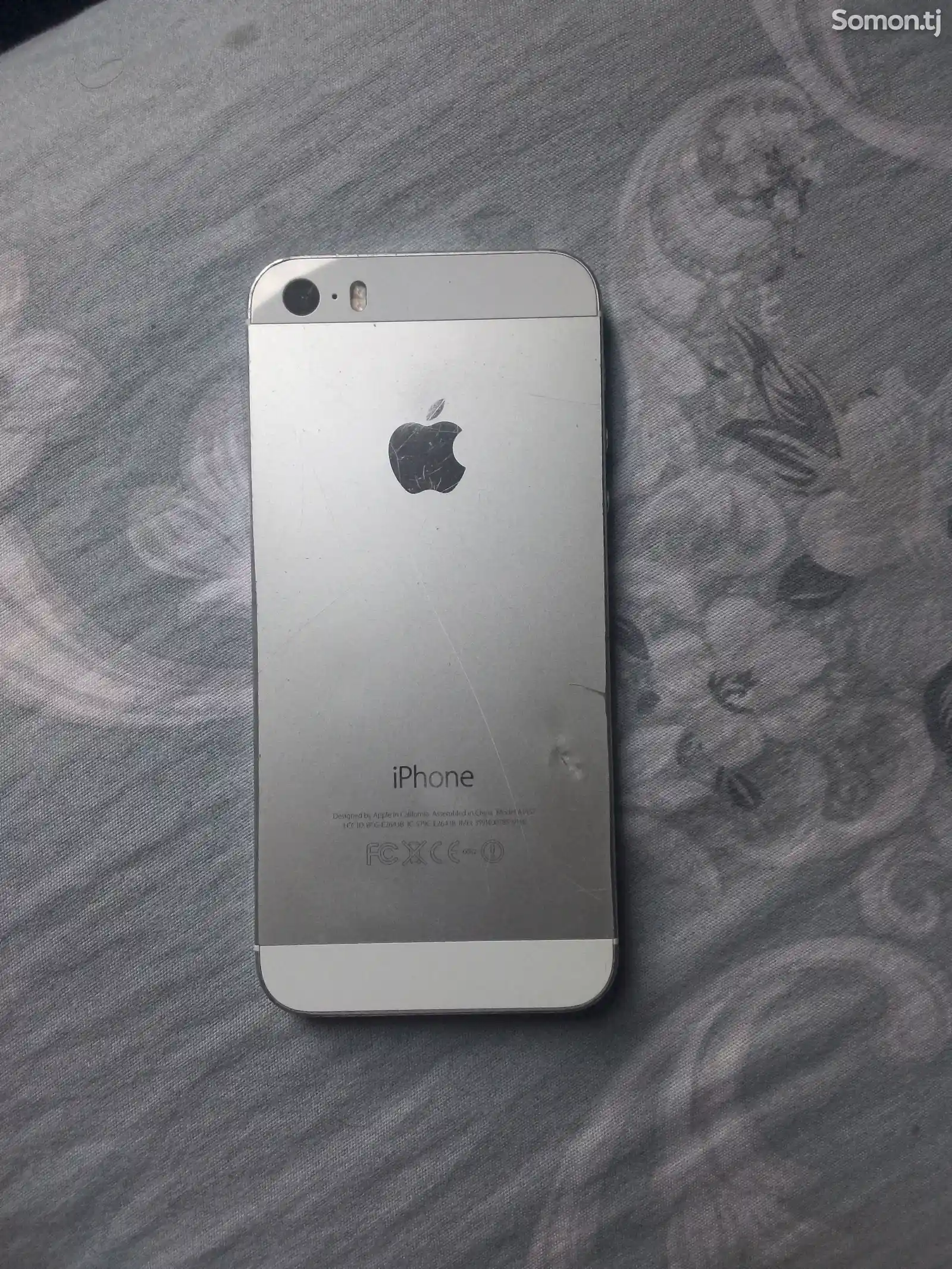 Корпус iPhone 5 с батарейкой-1