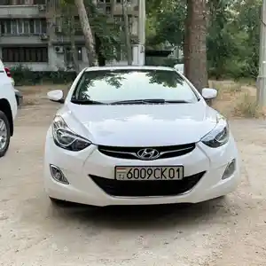 Hyundai Avante, 2012