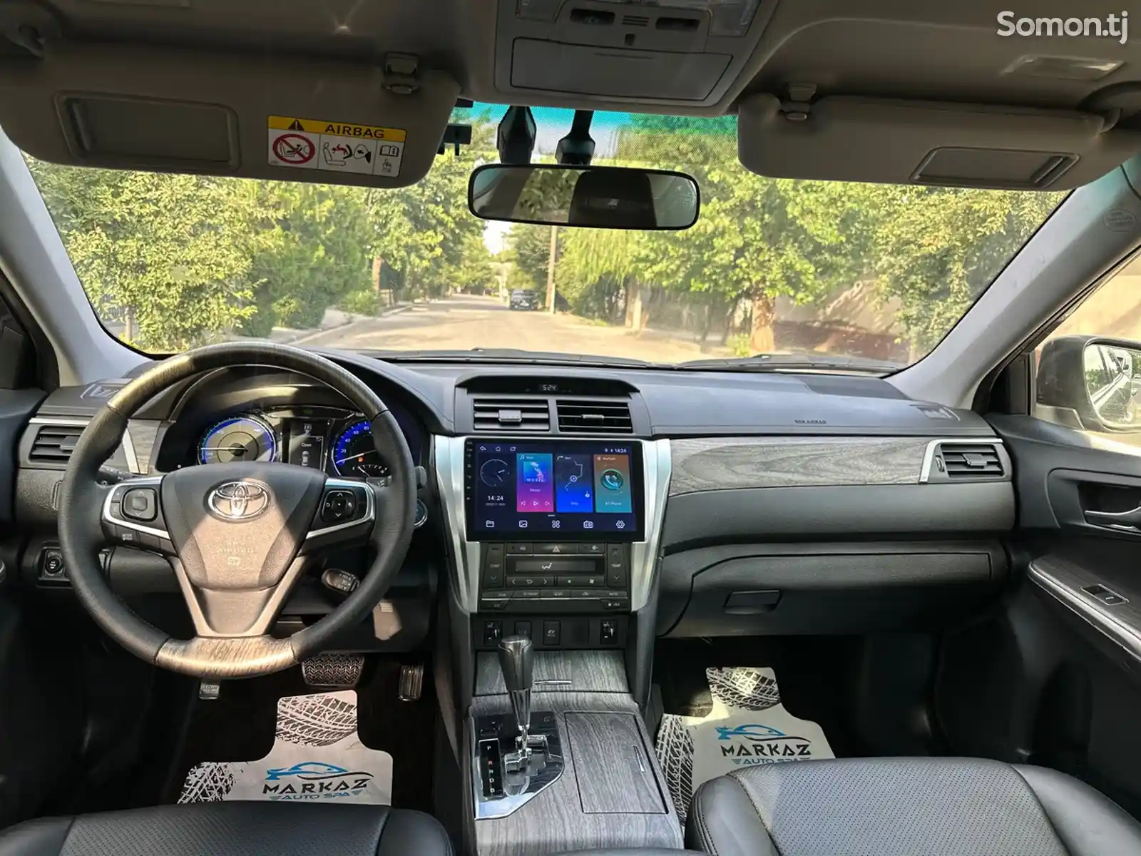 Toyota Camry, 2015-12