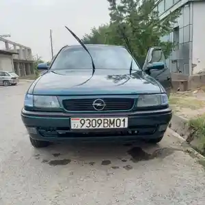 Opel Astra F, 1995