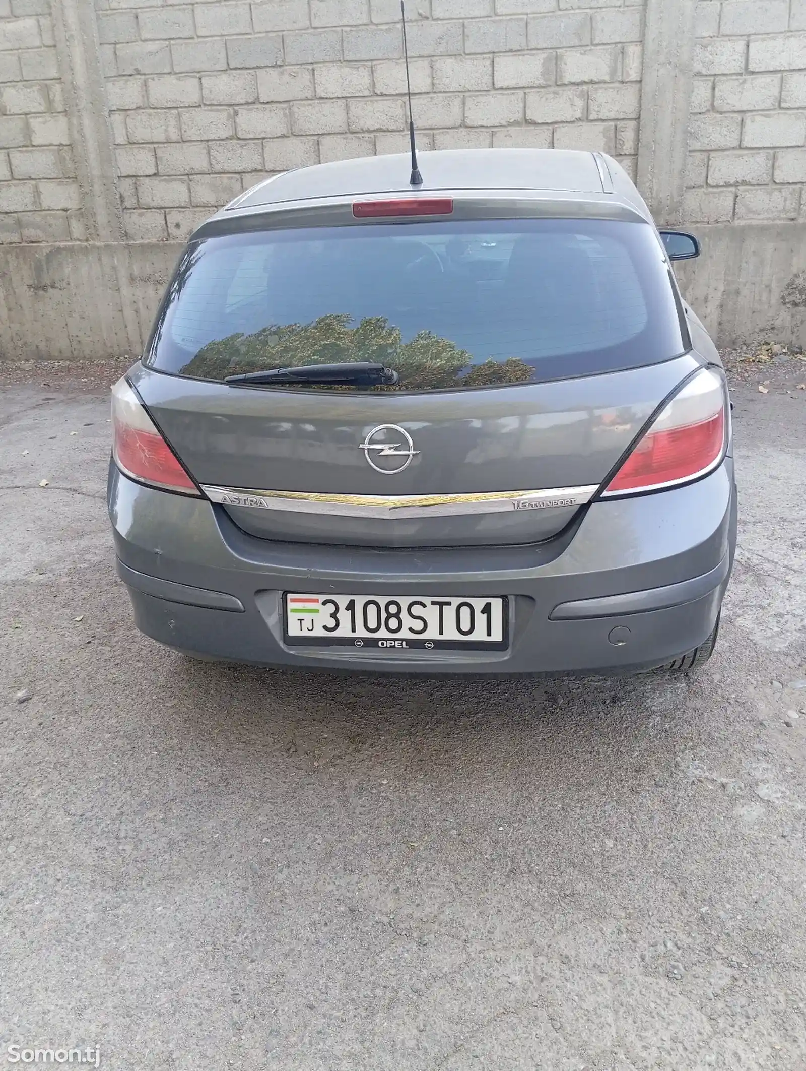 Opel Astra H, 2004-2