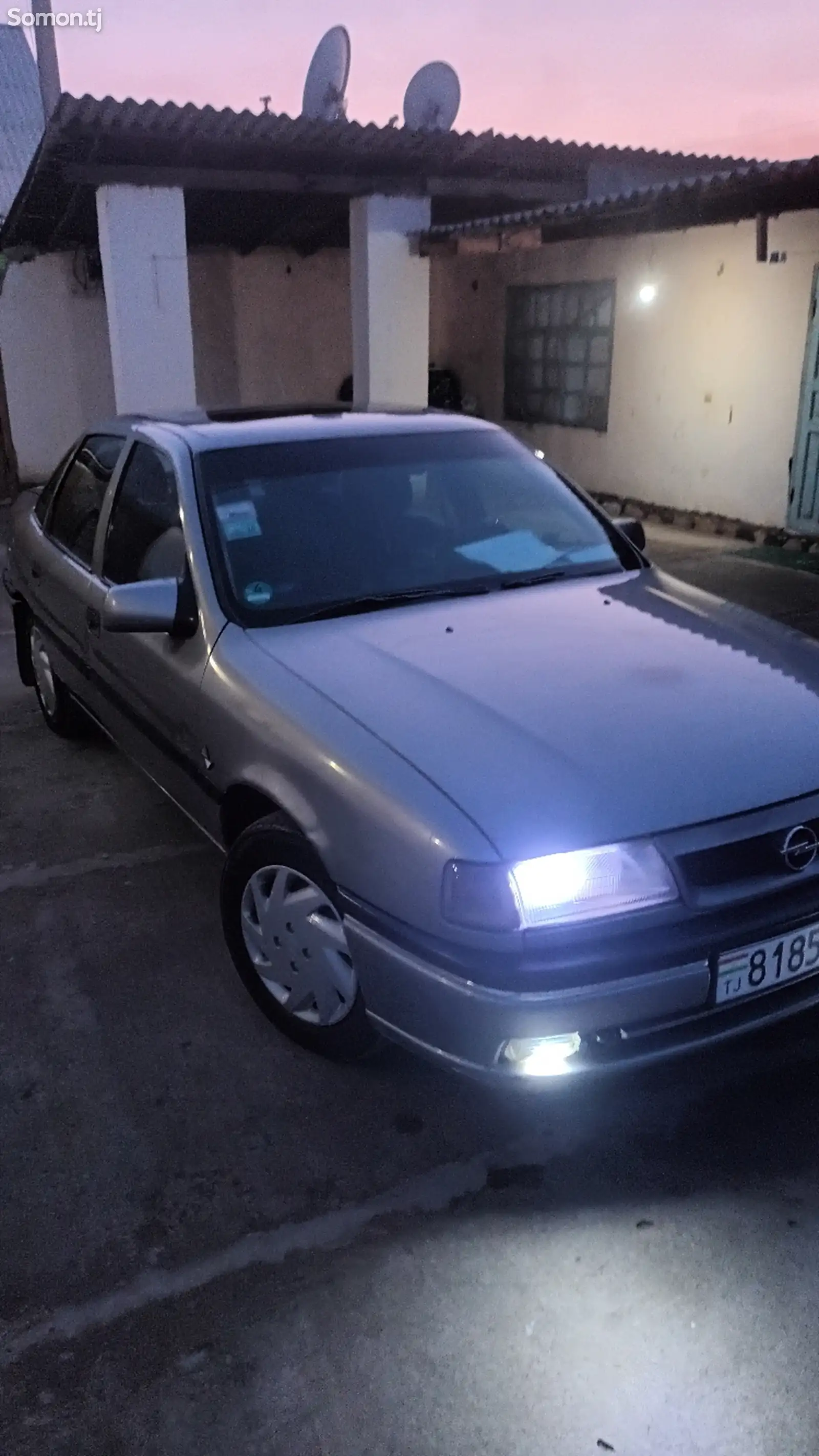 Opel Vectra A, 1995-1