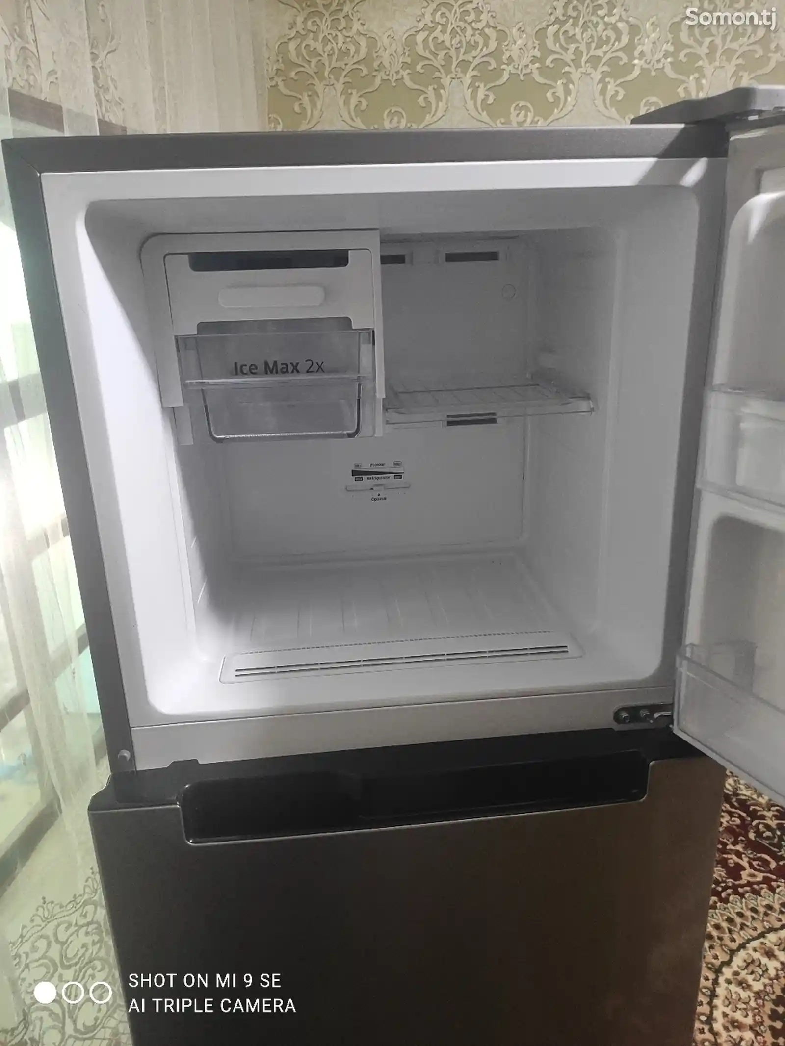 Двухкамерный холодильник Samsung-6