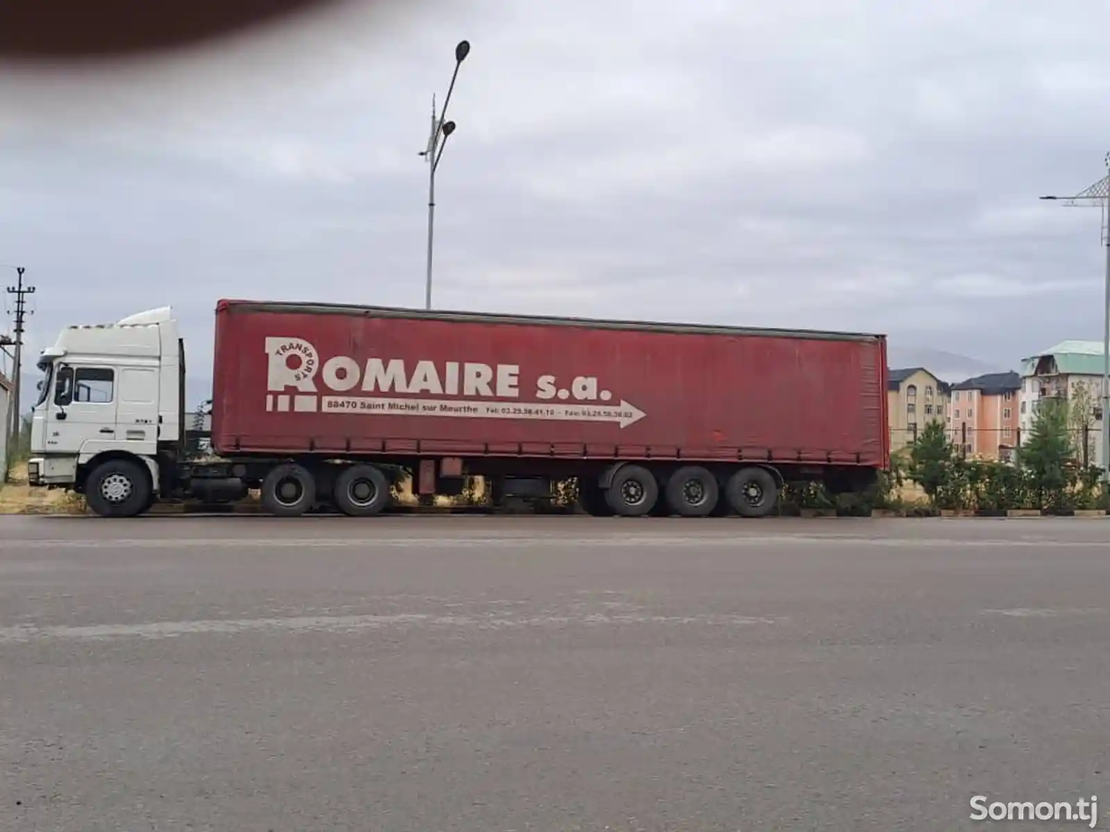Бортовой грузовик, 2012
