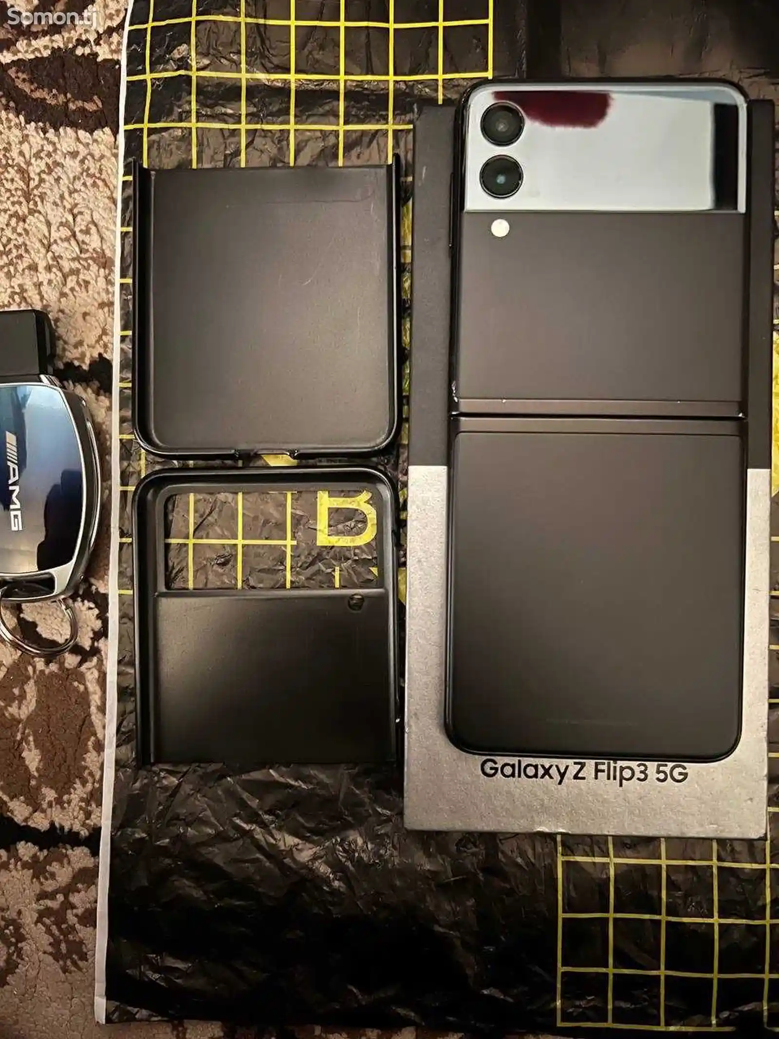 Samsung Galaxy Z Flip 3-4