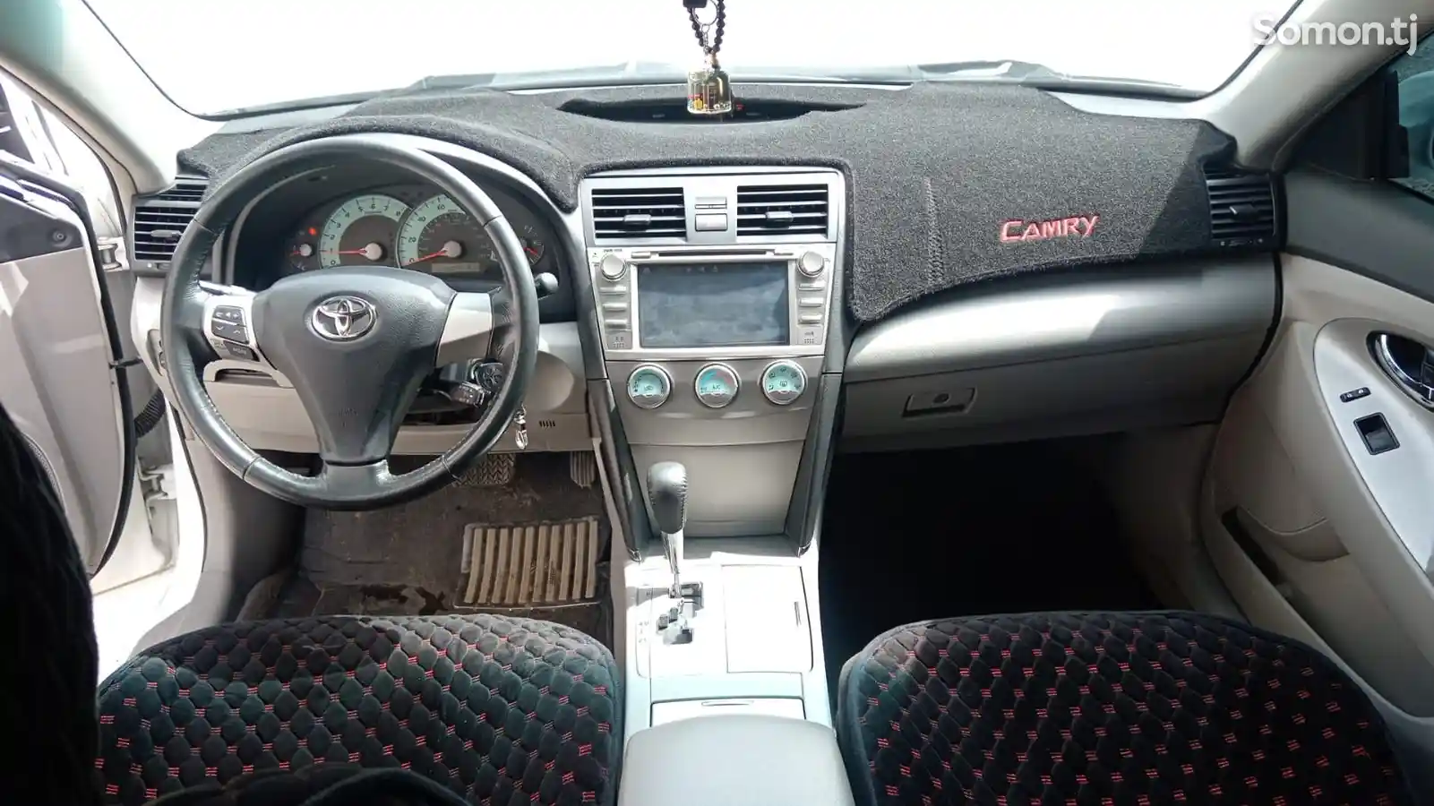 Toyota Camry, 2010-9