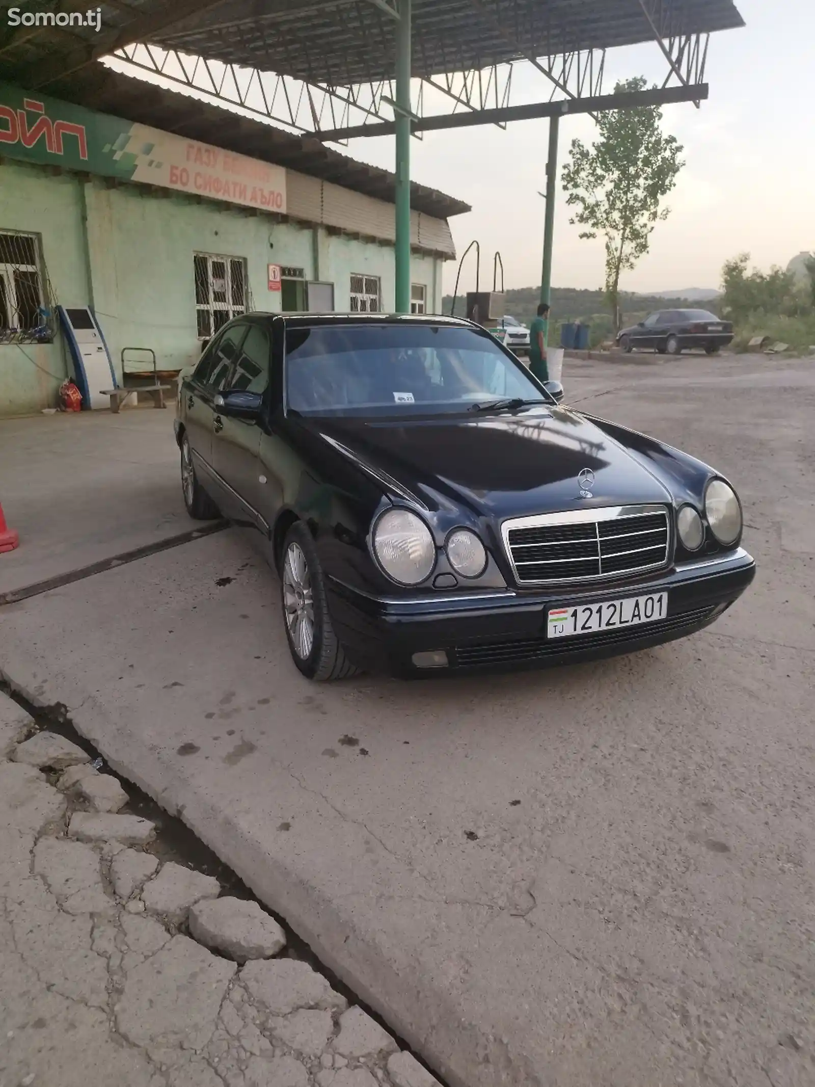 Mercedes-Benz E class, 1999-6