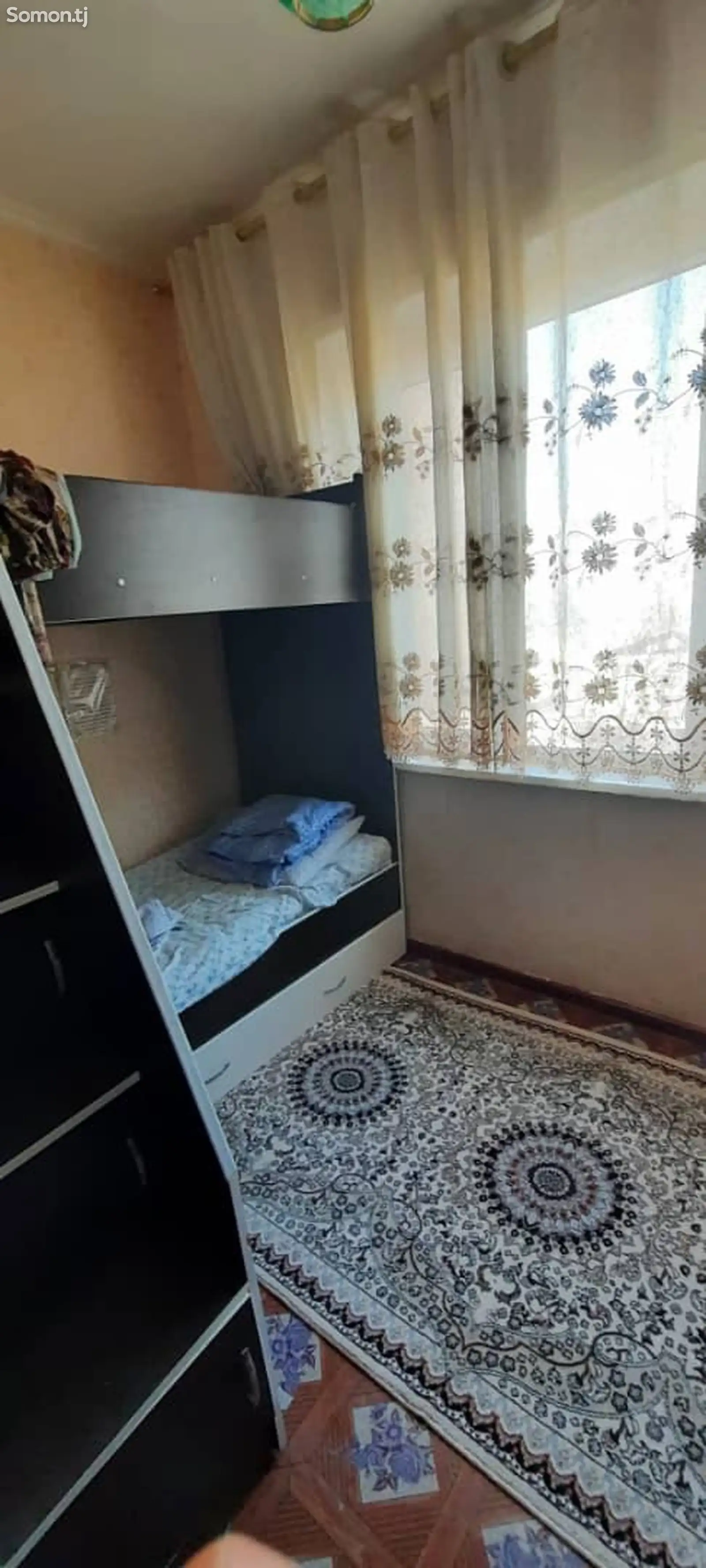 3-комн. квартира, 4 этаж, 72 м², 50 солаги-1