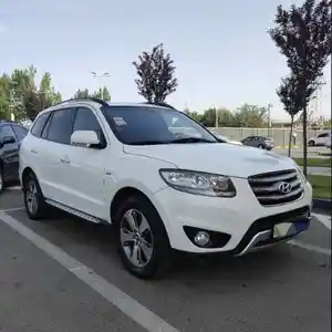 Hyundai Santa Fe, 2012