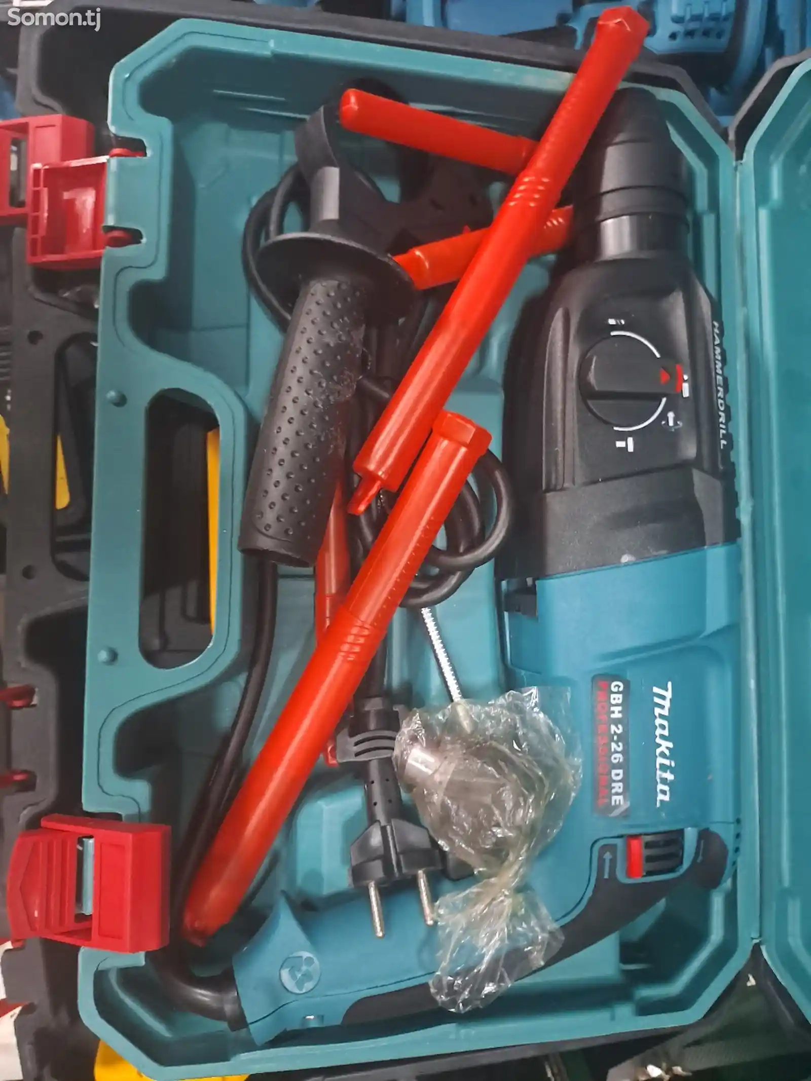 Перфоратор Makita