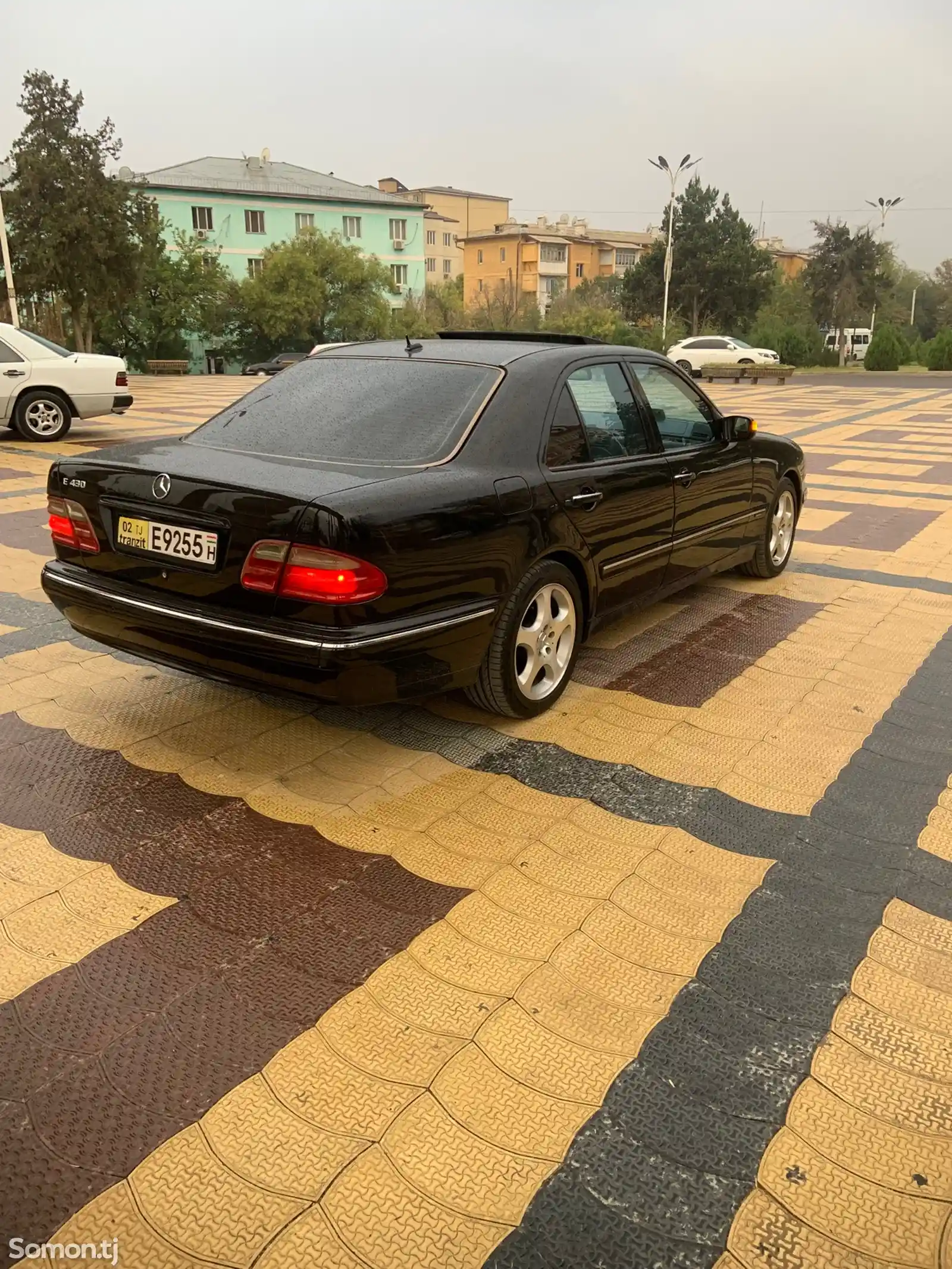 Mercedes-Benz E class, 2002-5