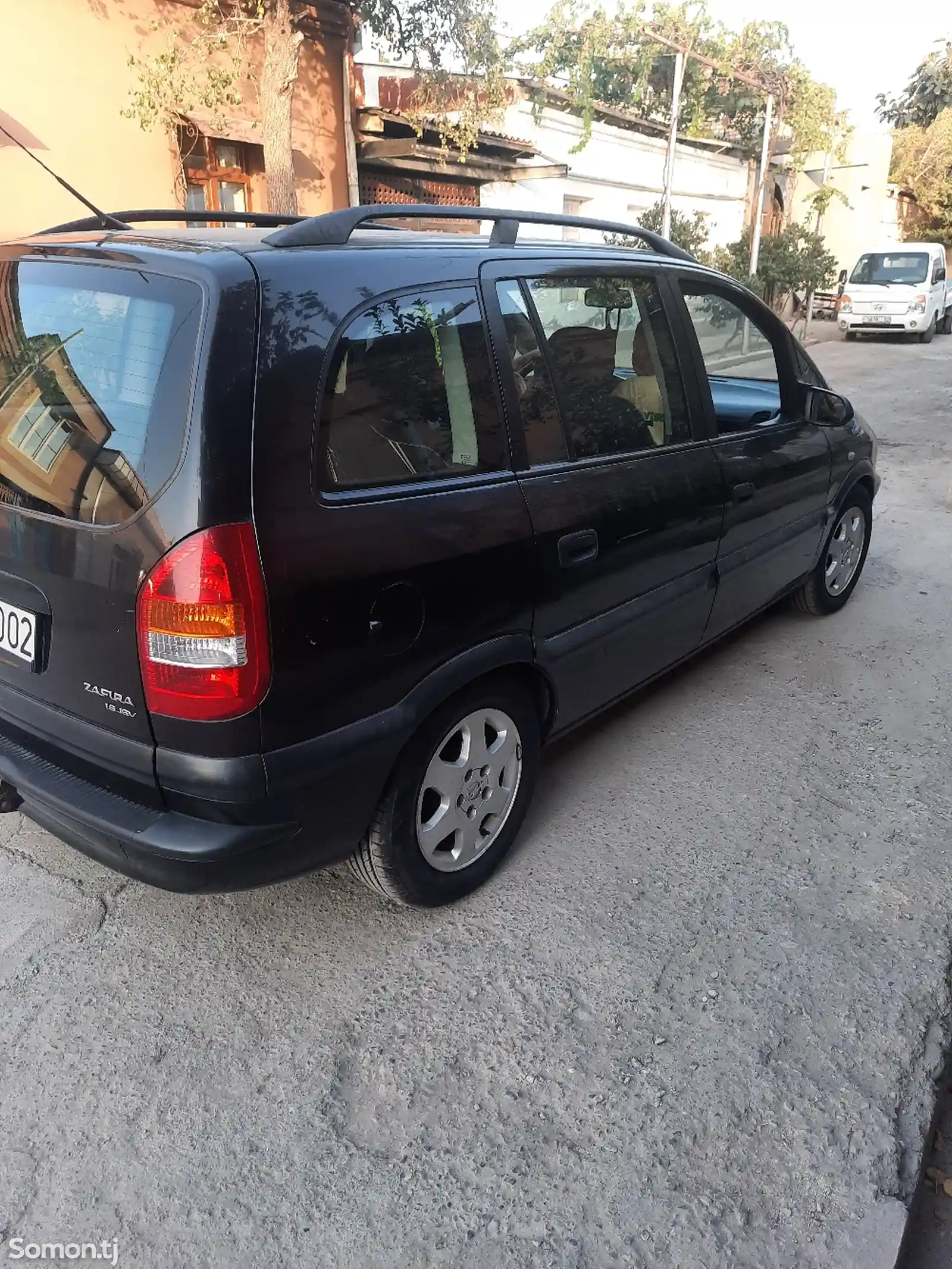 Opel Zafira, 2000-2