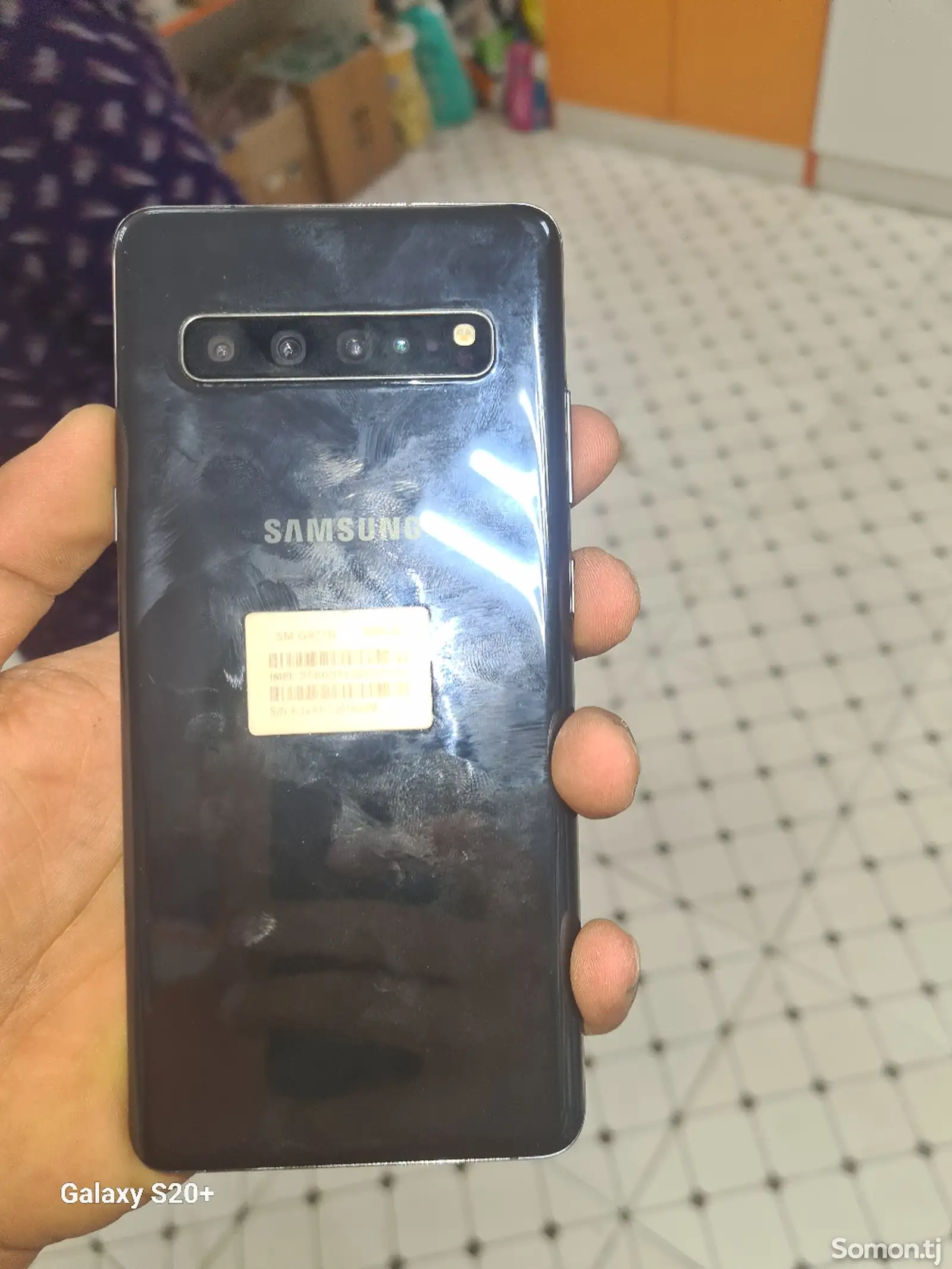 Samsung Galaxy S10+-2