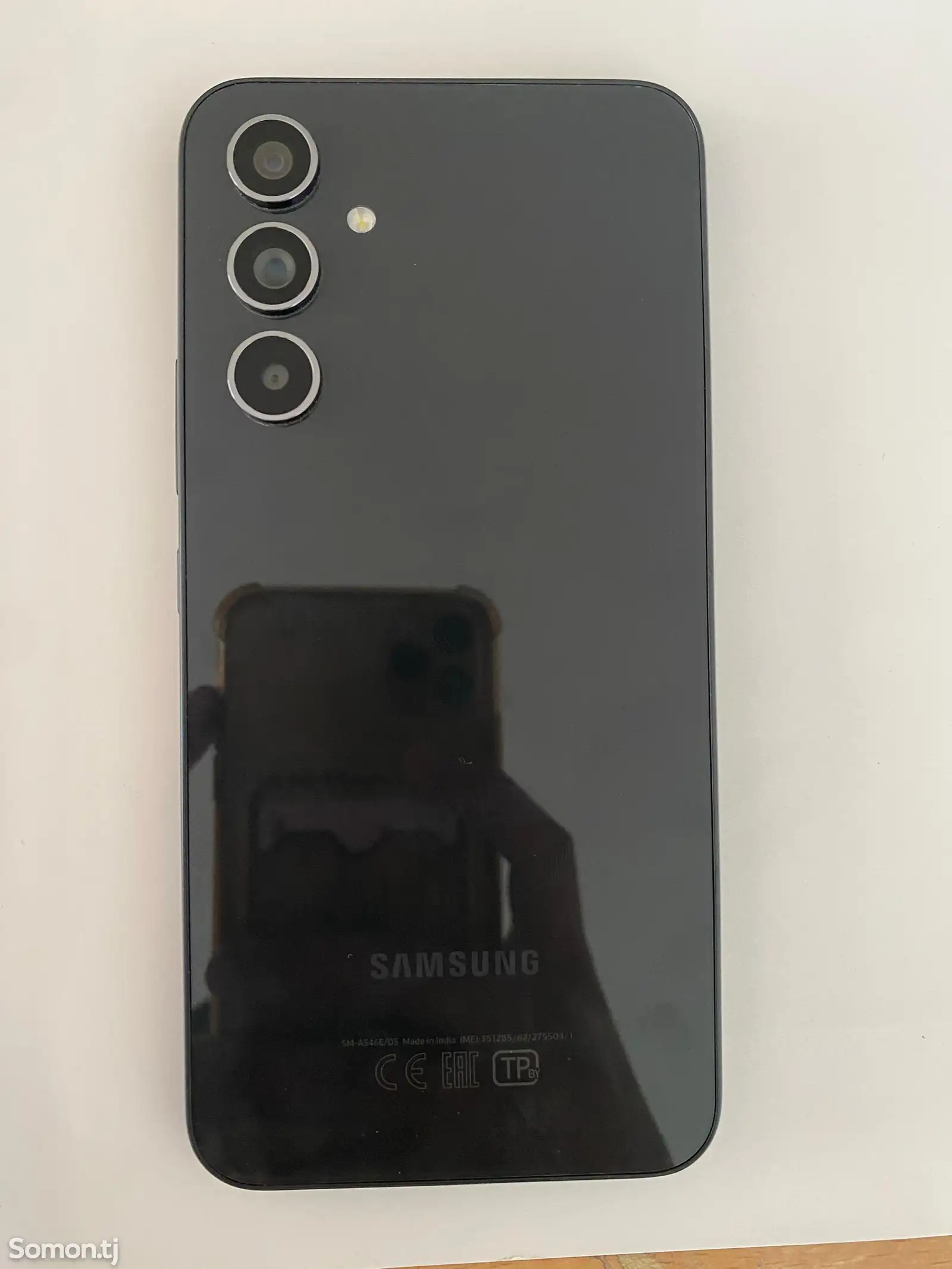 Samsung Galaxy A54-1