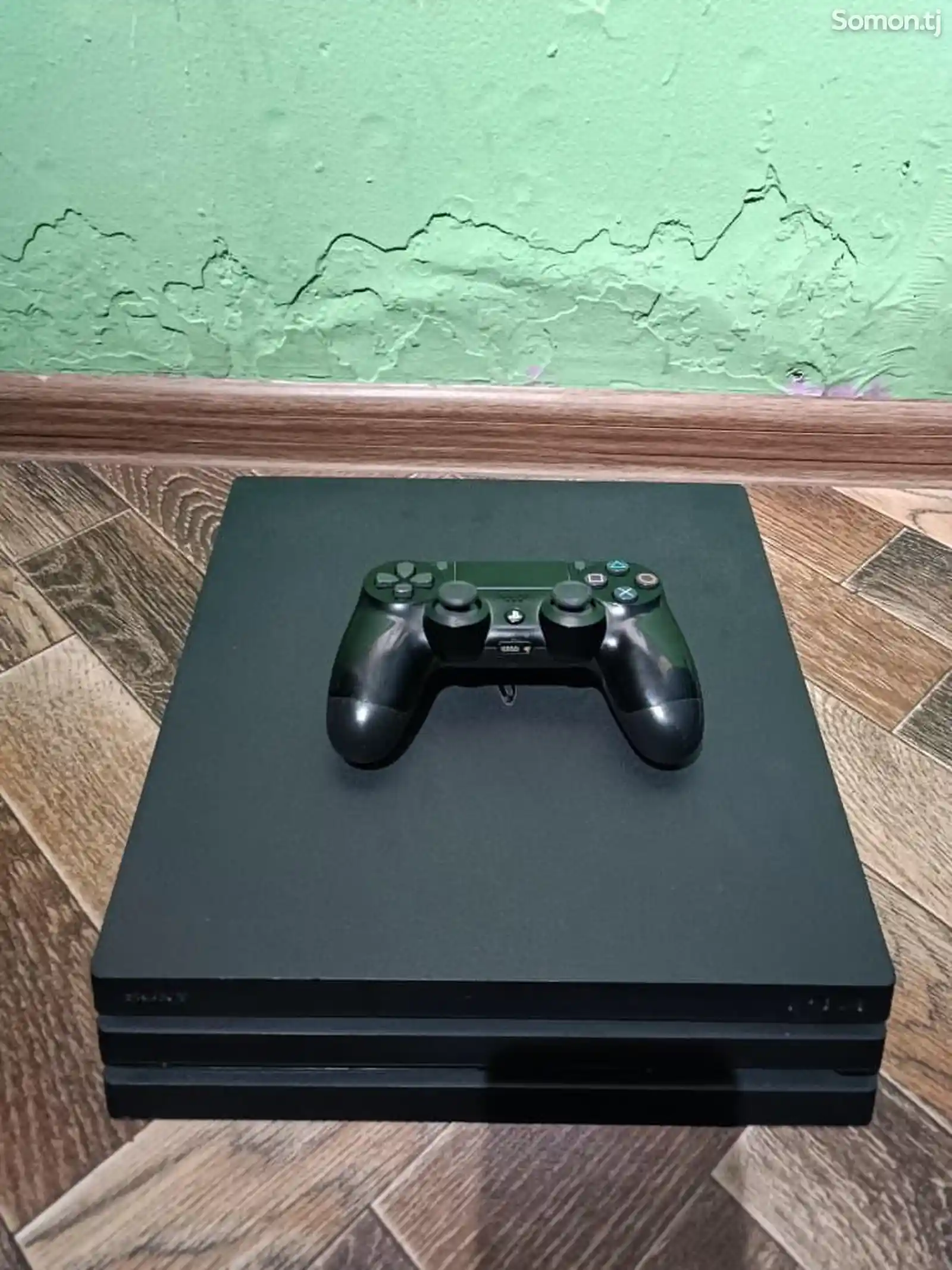 Игровая приставка Sony PlayStation 4 Pro-1