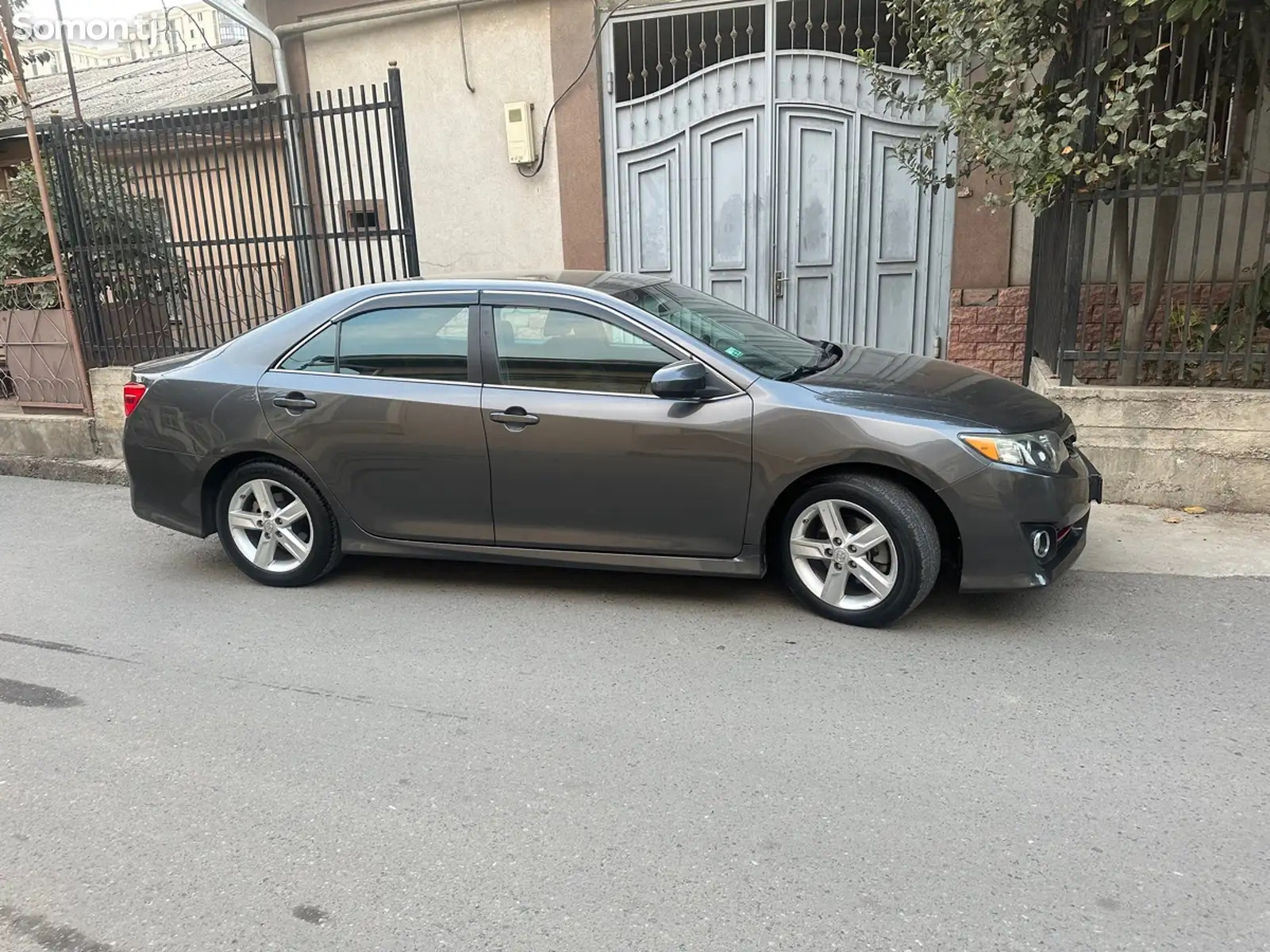 Toyota Camry, 2013-12