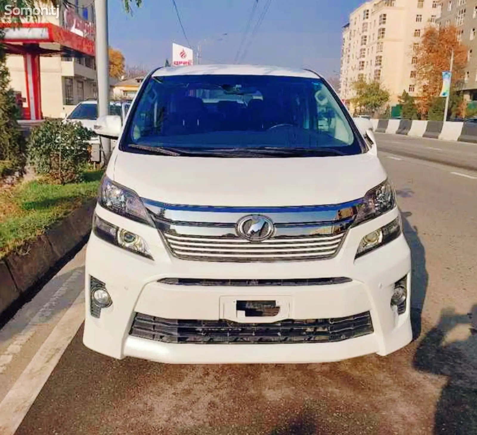 Toyota Vellfire, 2013-1