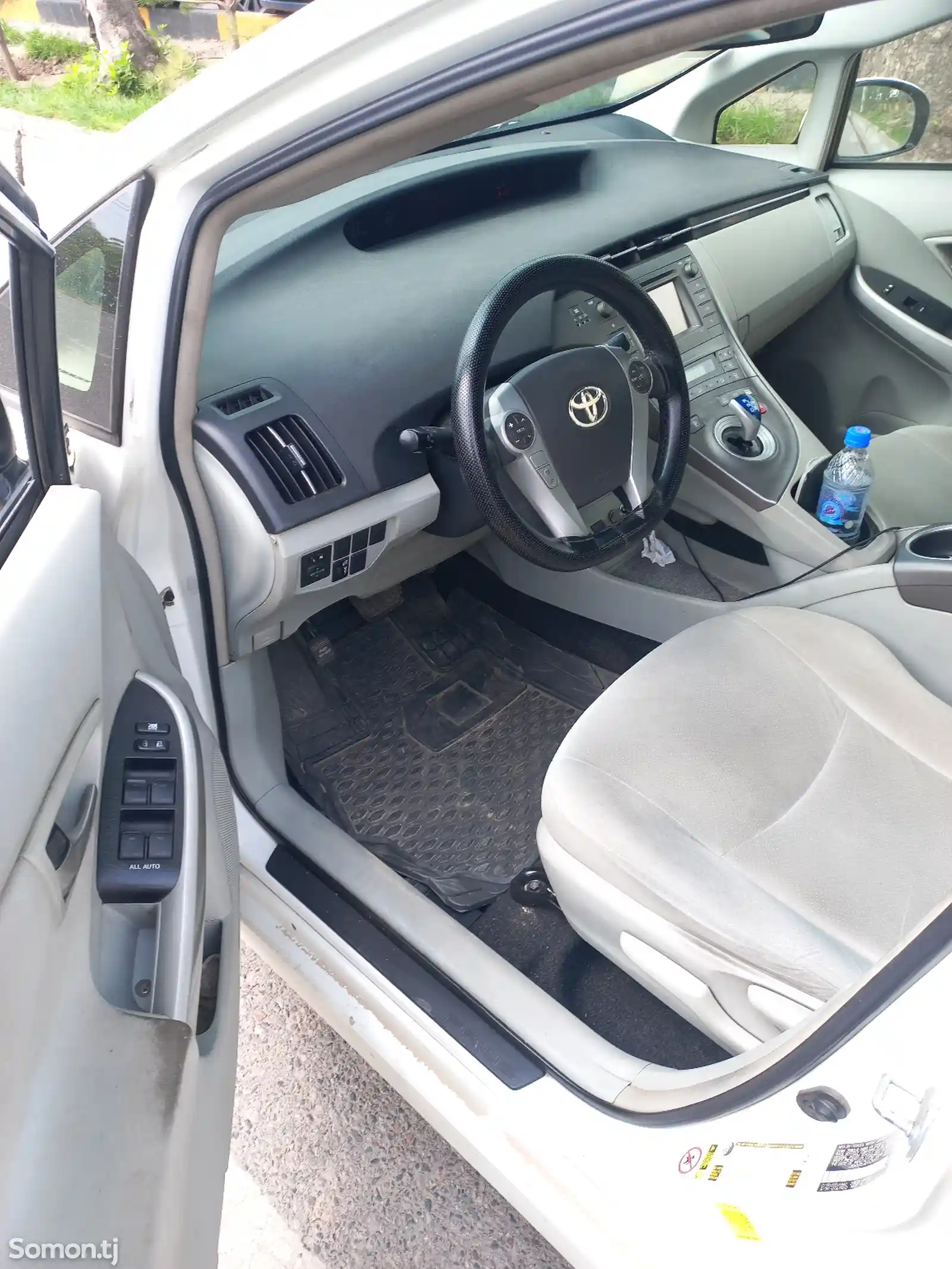 Toyota Prius, 2013-5