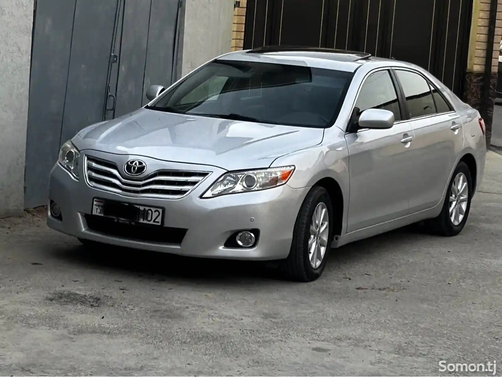 Toyota Camry, 2011-1