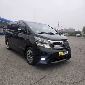 Toyota Vellfire, 2012