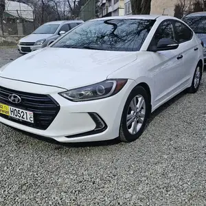 Hyundai Elantra, 2017