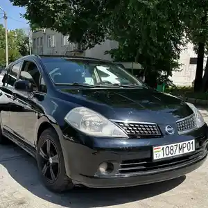 Nissan Tiida, 2008