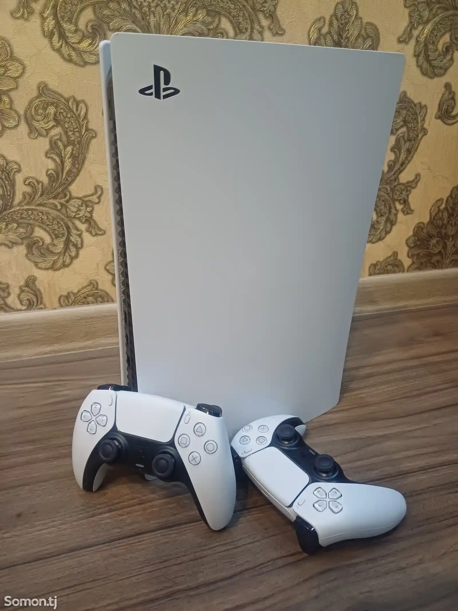 Игровая приставка Sony PlayStation 5-6