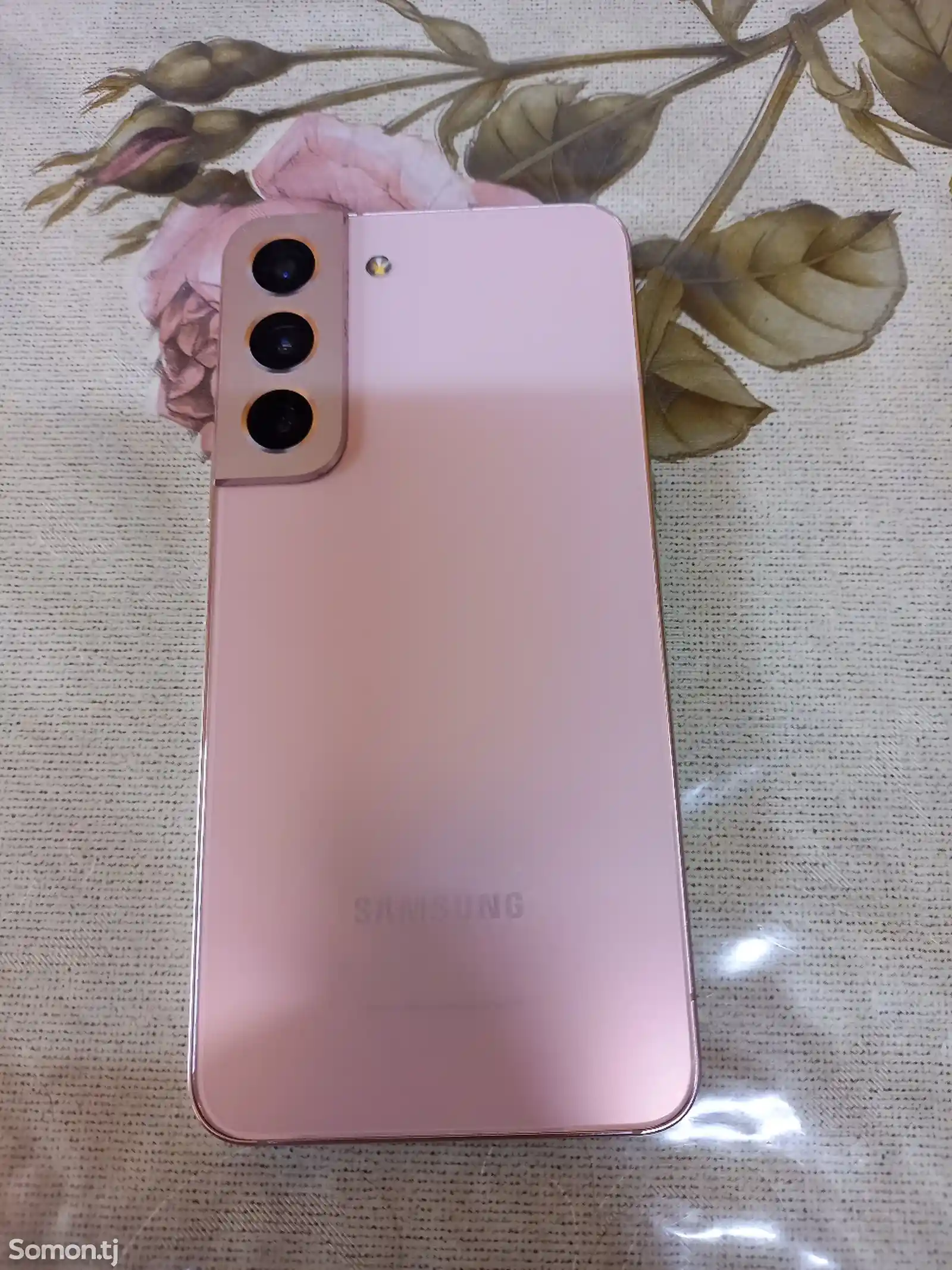 Samsung Galaxy S22-5