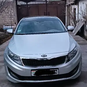 Kia K5, 2012