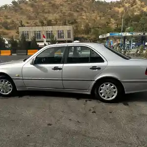 Mercedes-Benz C class, 1998