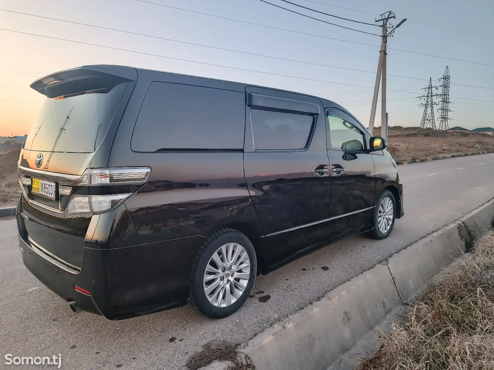 Toyota Vellfire, 2014-1