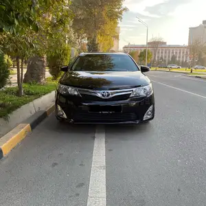 Toyota Camry, 2013