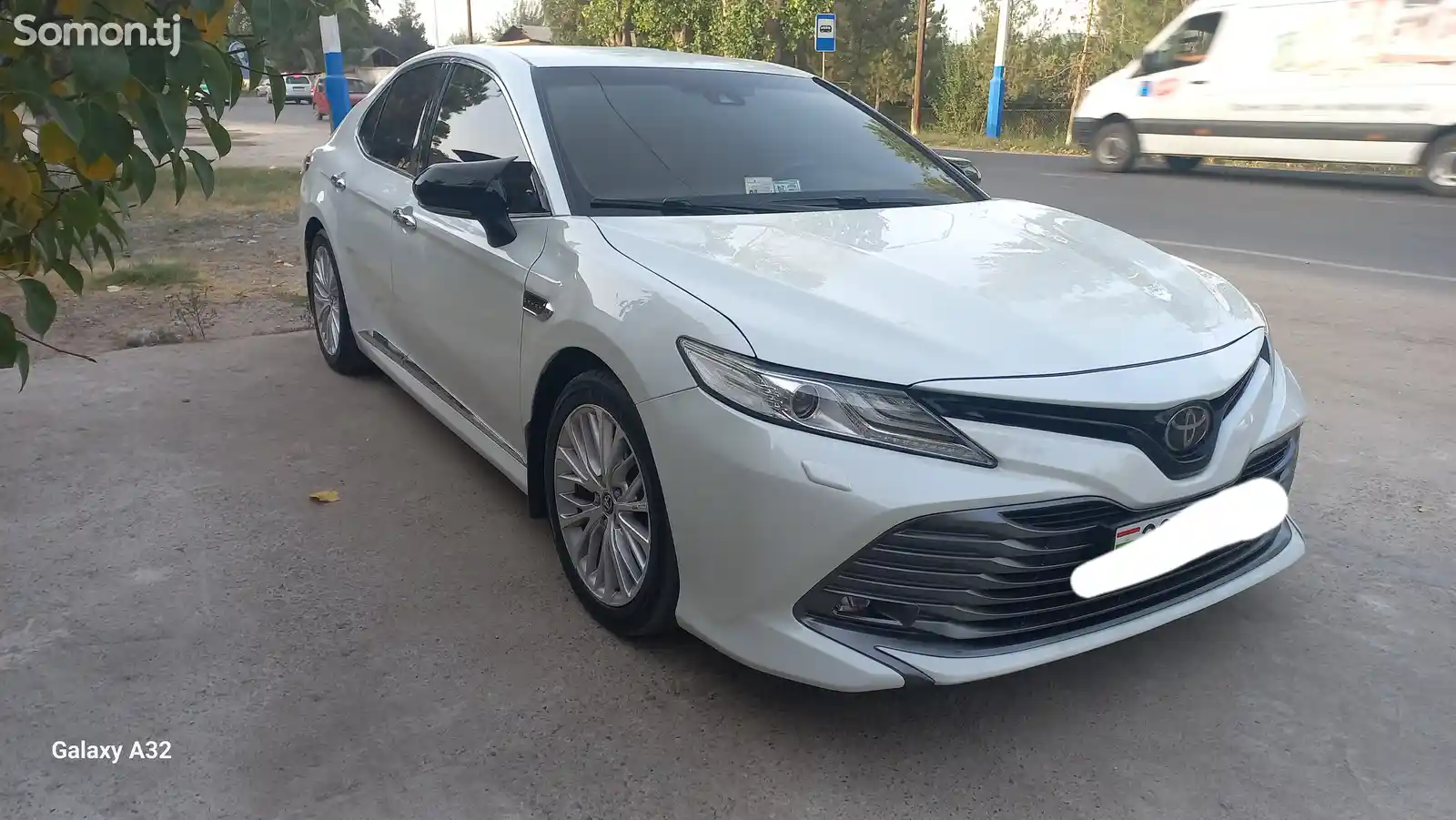 Toyota Camry, 2019-5