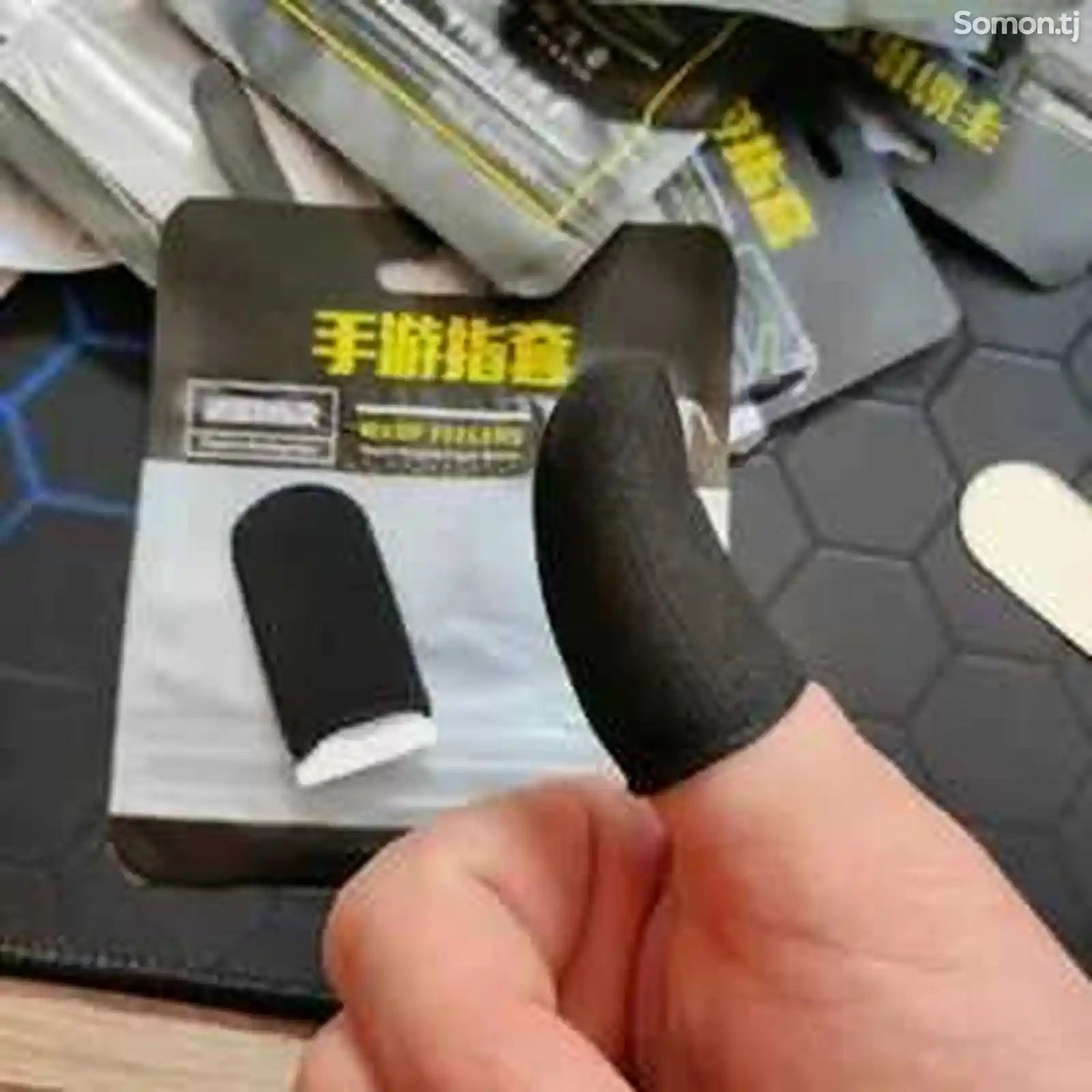 Игровые перчатки для пальцев PUBG-2