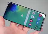 Samsung Galaxy S10 Plus-4