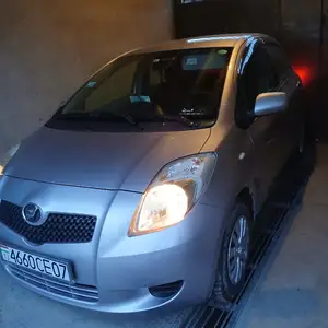 Toyota Vitz, 2007