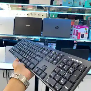Беспроводная клавиатура с мышкой от Lenovo
