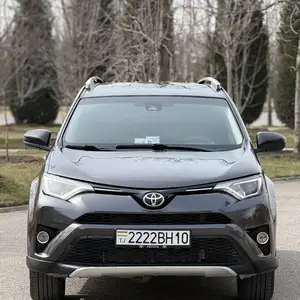 Toyota RAV 4, 2018