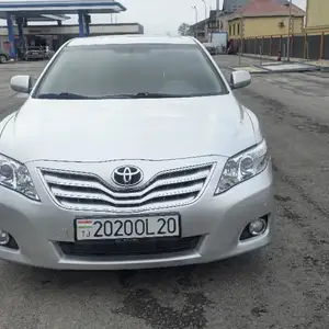 Toyota Camry, 2011