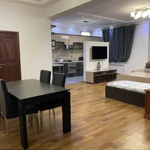 2-комн. квартира, 6 этаж, 88м², Центр, пединститут