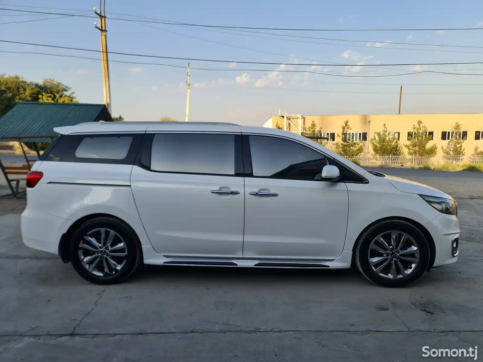 Kia Carnival, 2015-4