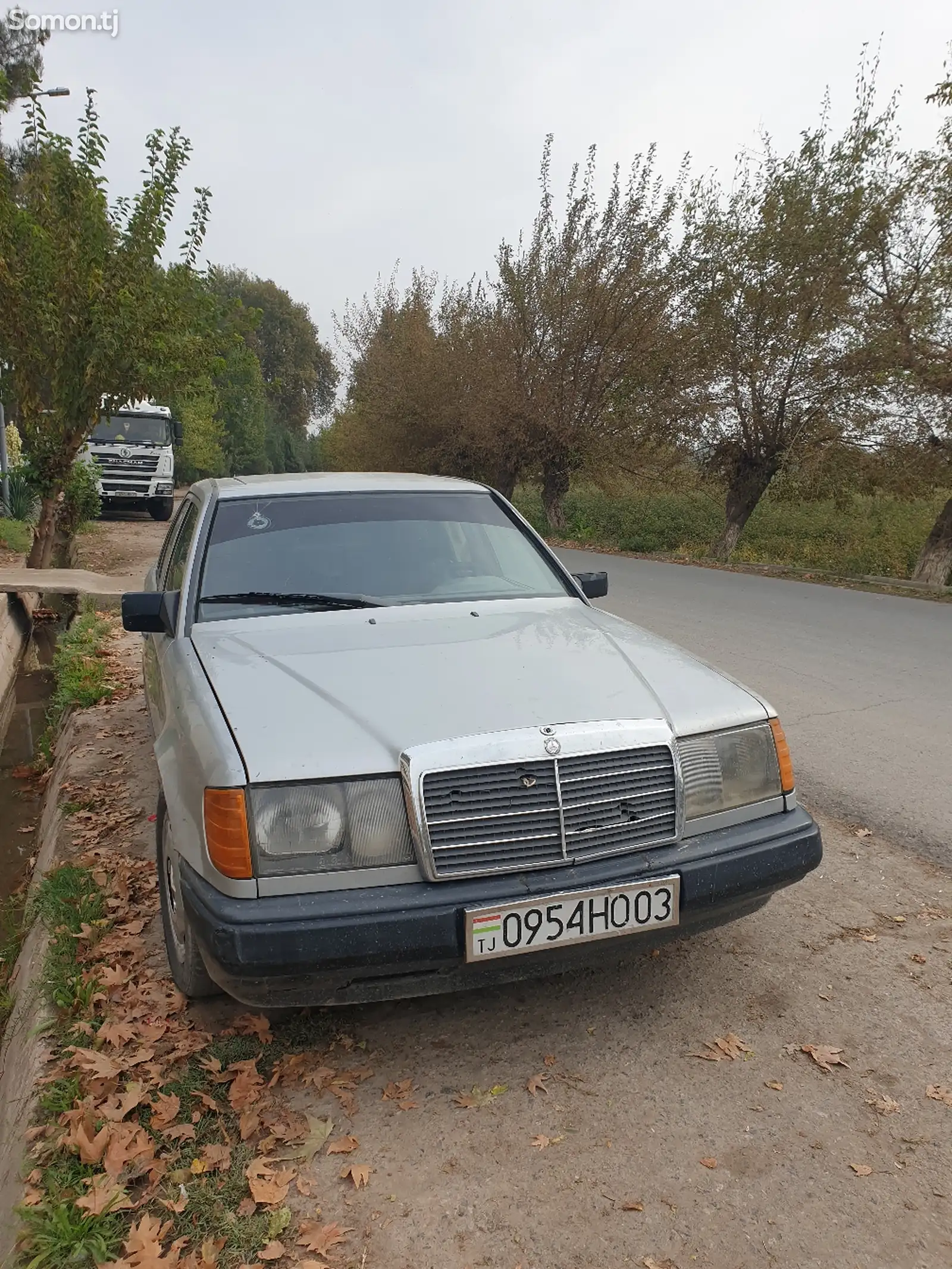 Mercedes-Benz W124, 1989-1