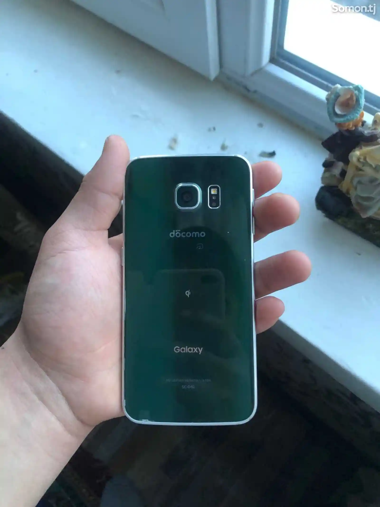 Samsung Galaxy S6 Edge-3