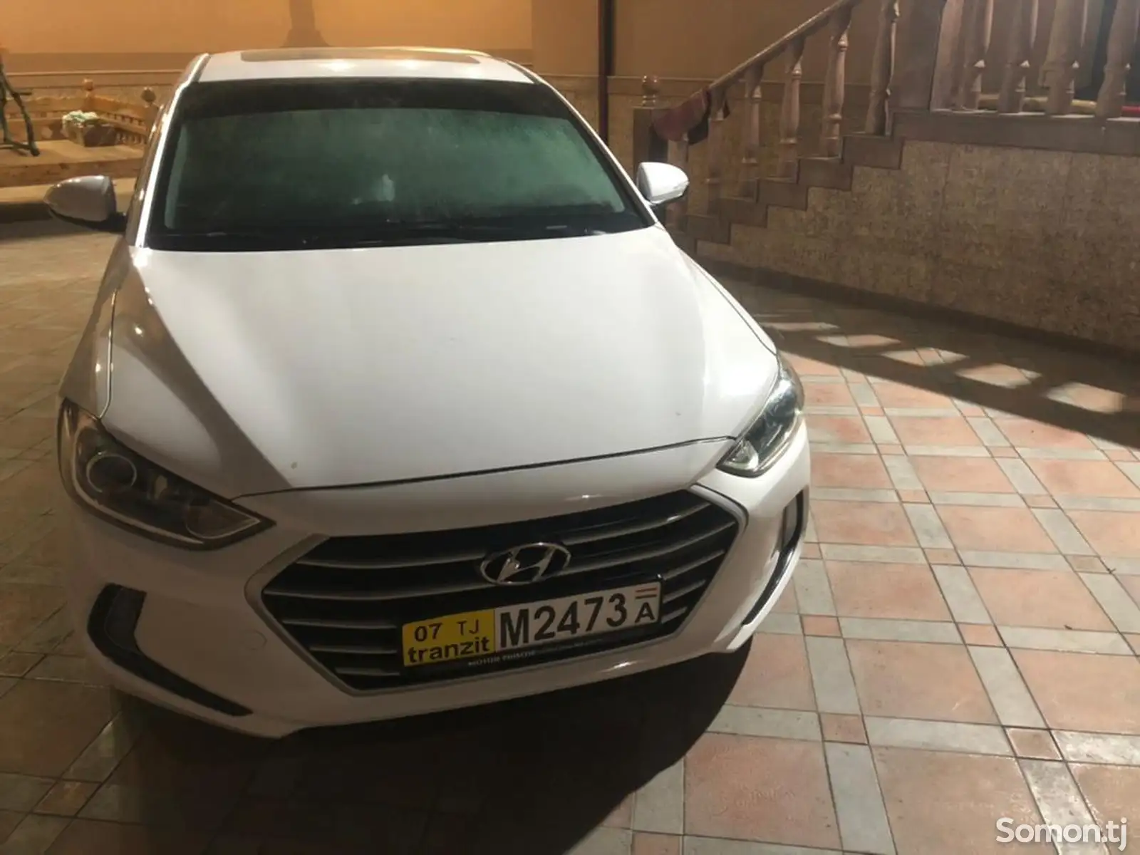 Hyundai Elantra, 2017-1