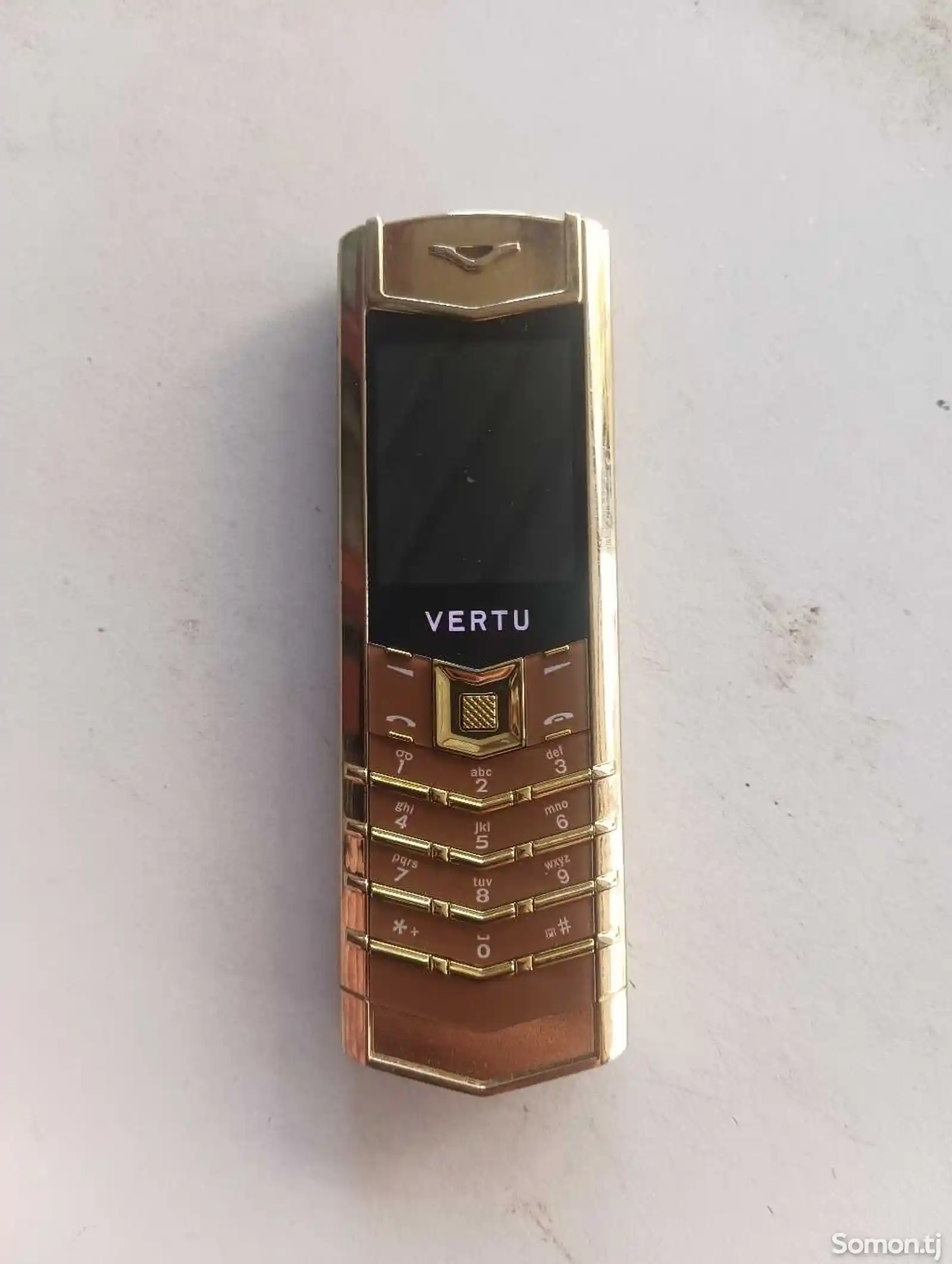 Телефон Vertu-3