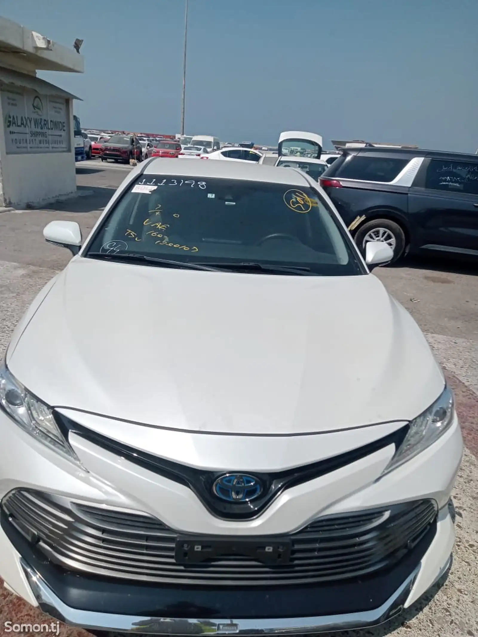 Toyota Camry, 2018-1