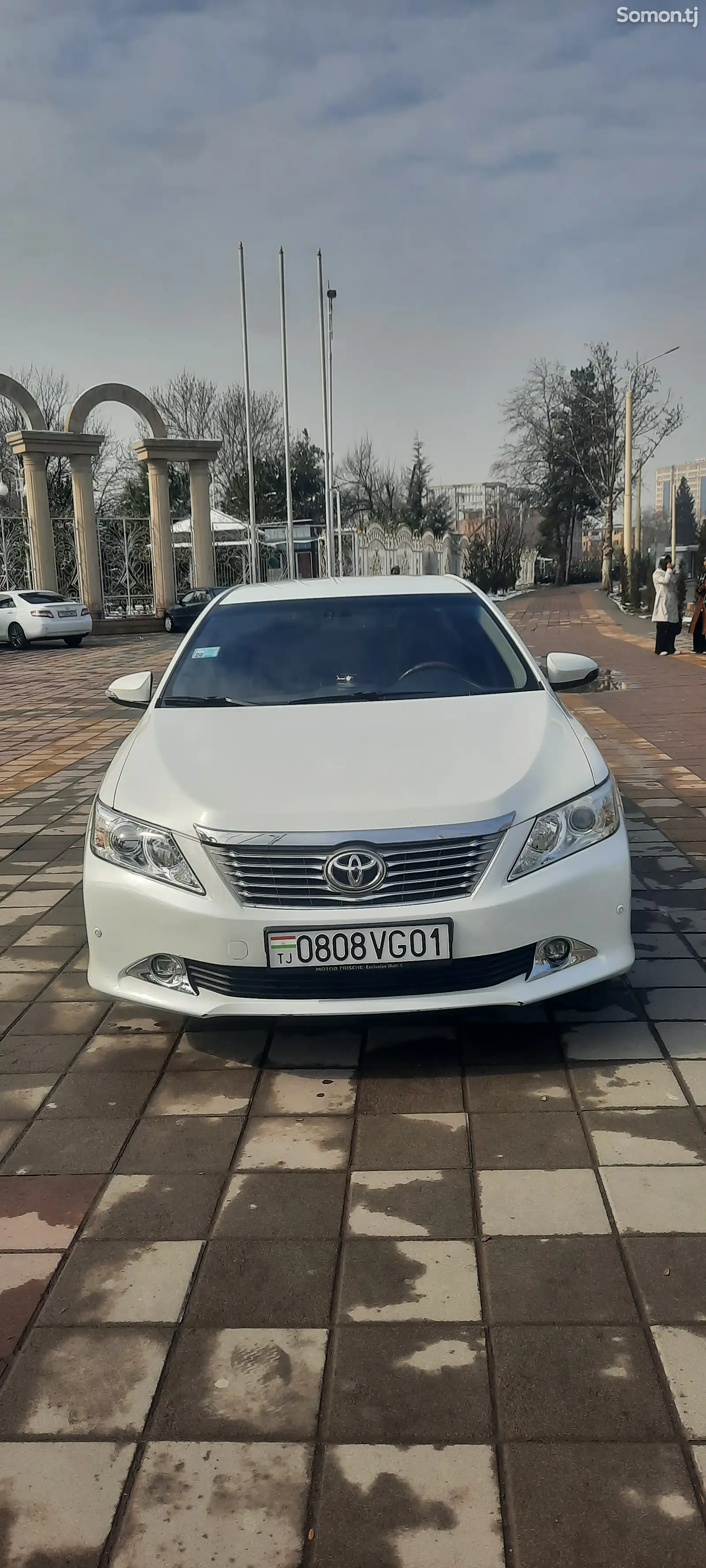 Toyota Camry, 2013-1