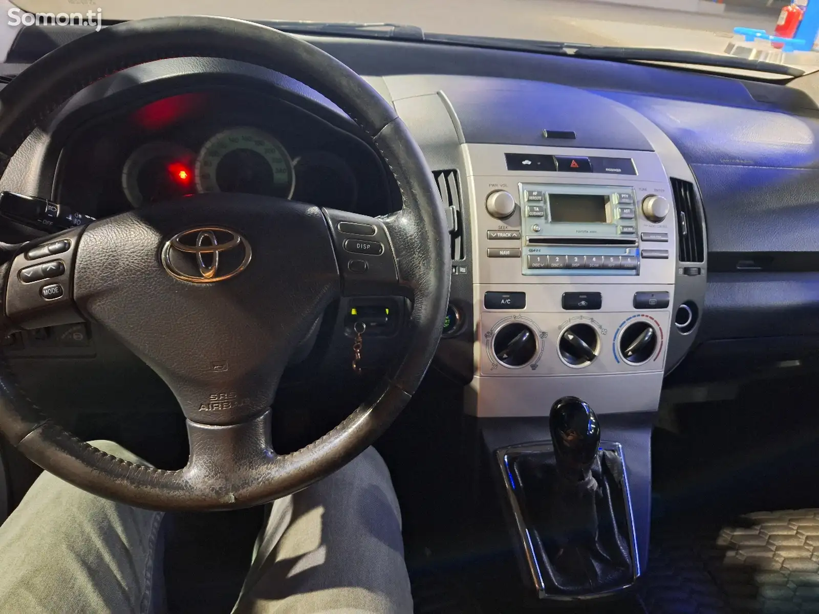 Toyota Corolla Verso, 2006-6