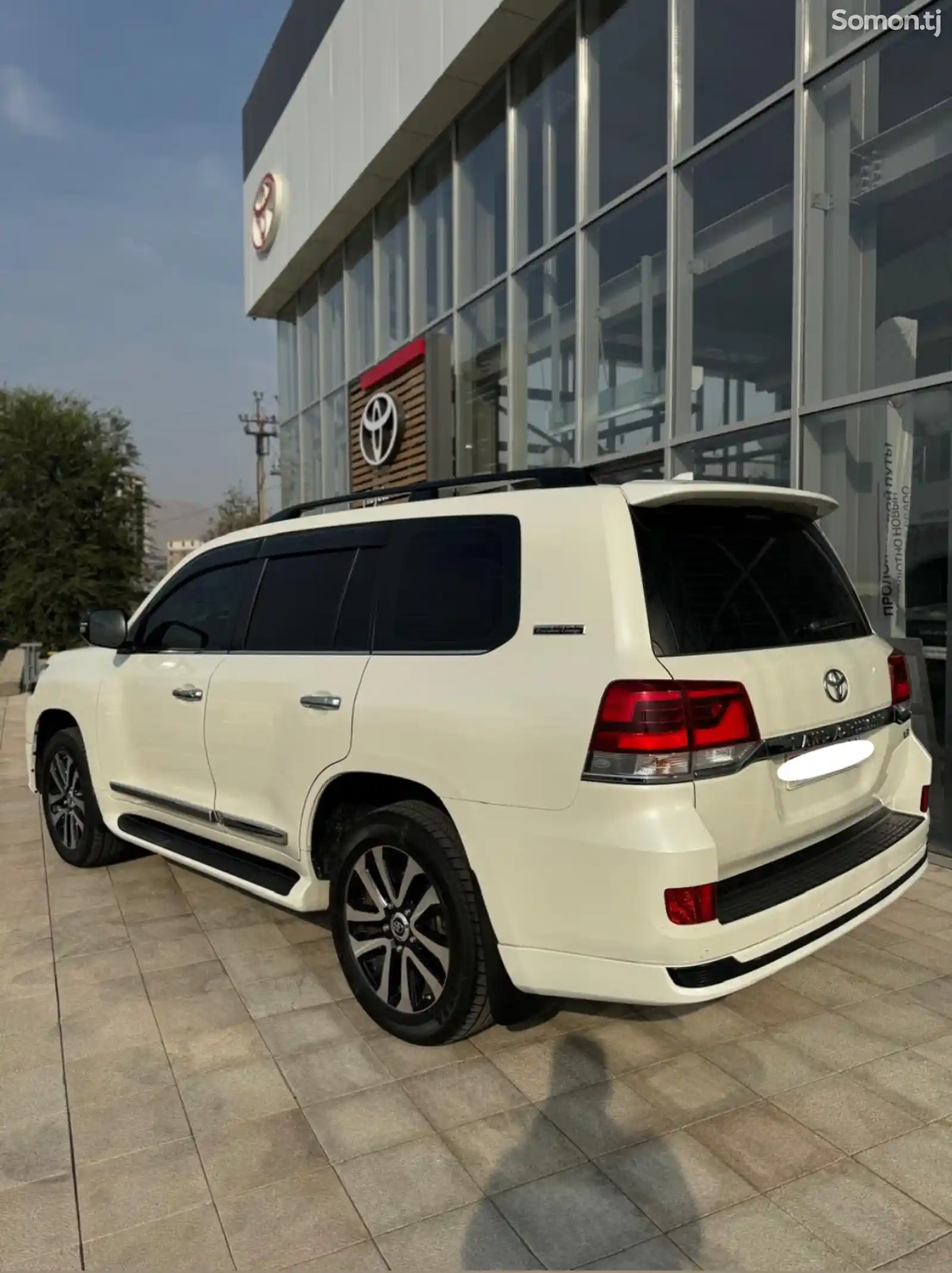 Toyota Land Cruiser, 2019-3