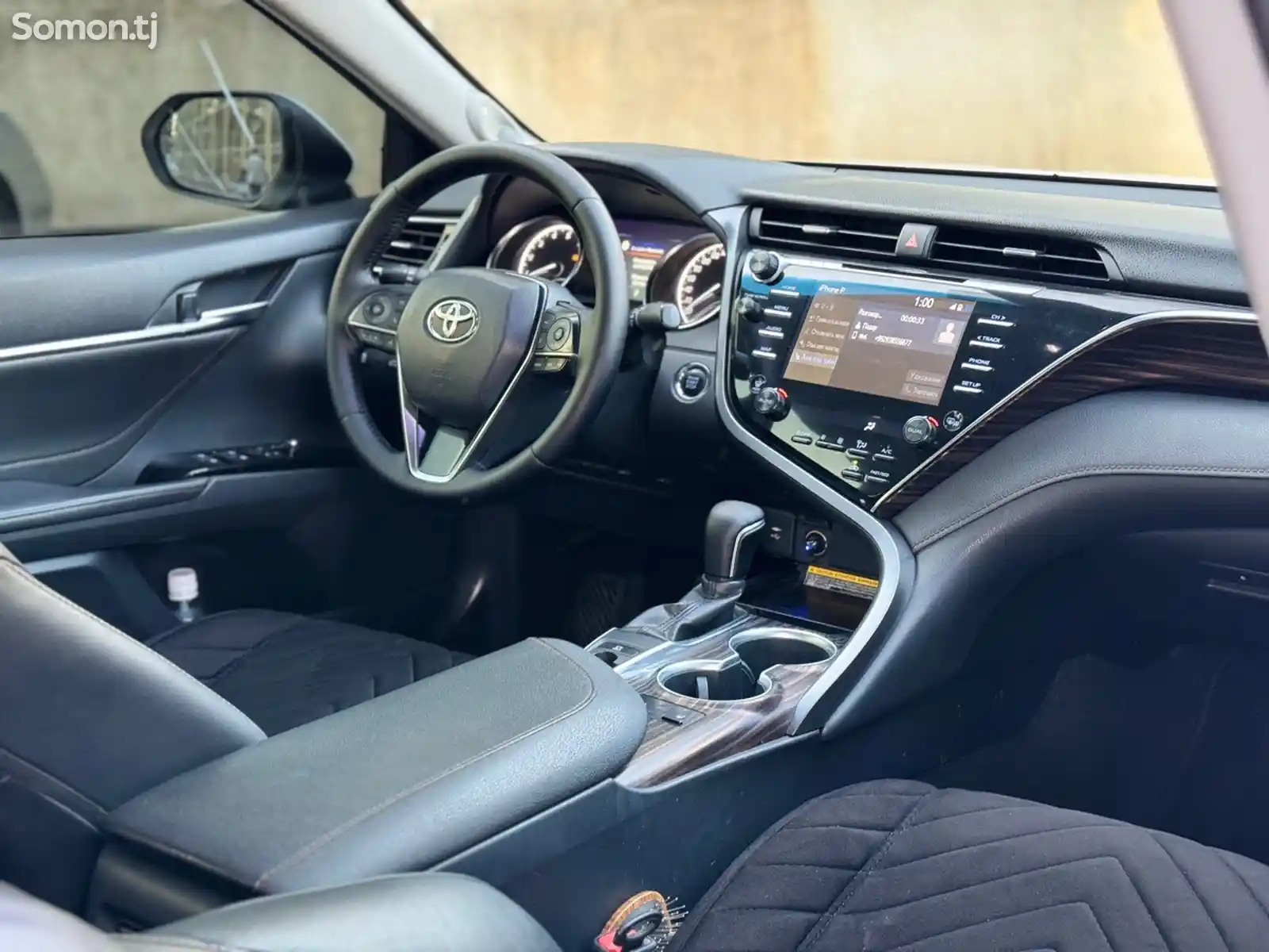 Toyota Camry, 2019-6